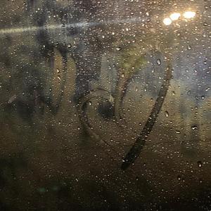 狠狠狠地在啪线香蕉
